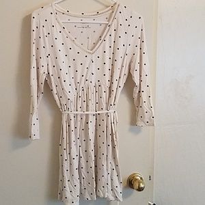 White and black polka dot maternity top